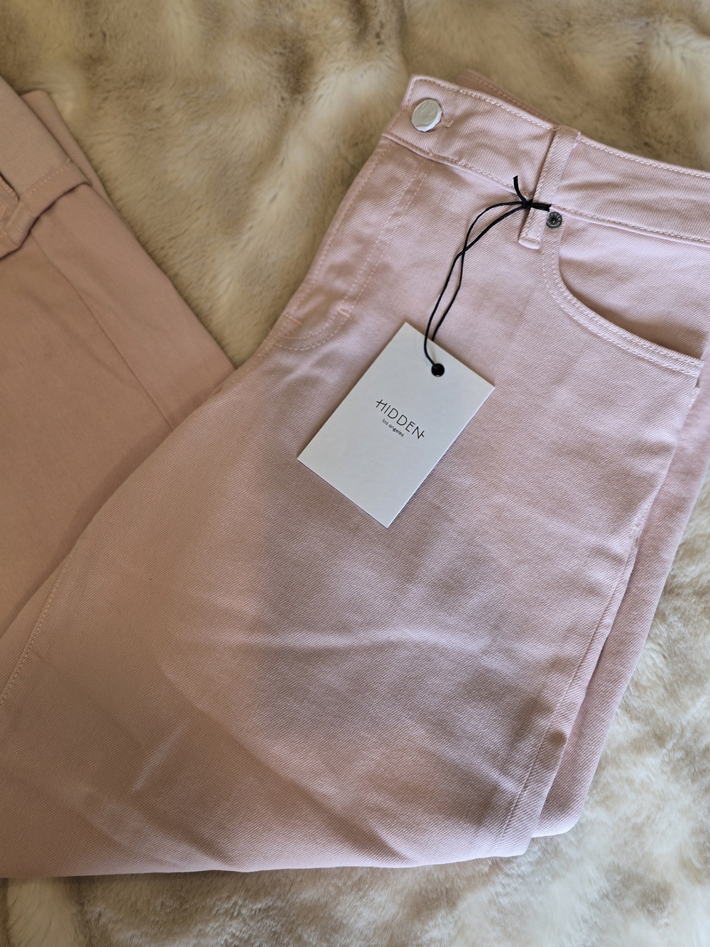 Pink Hidden Logan-style Women's Jeans